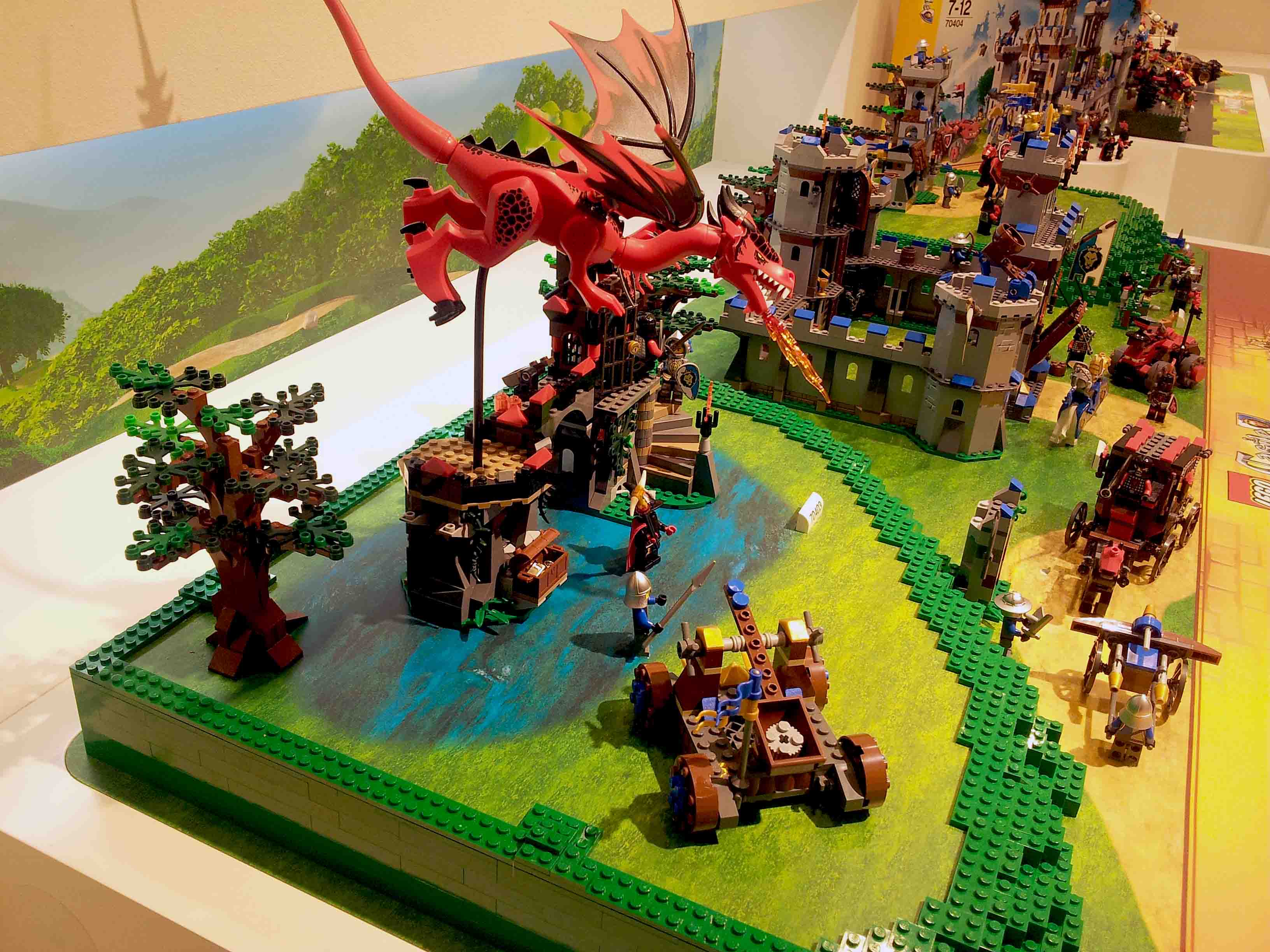 LEGO Castle Dragon Mountain (70403)