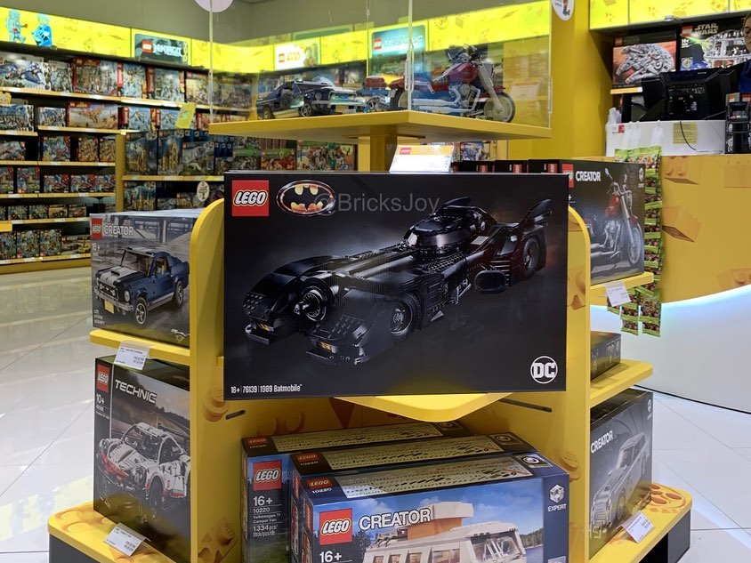 LEGO 76139 1989 Batmobile, Set Preview