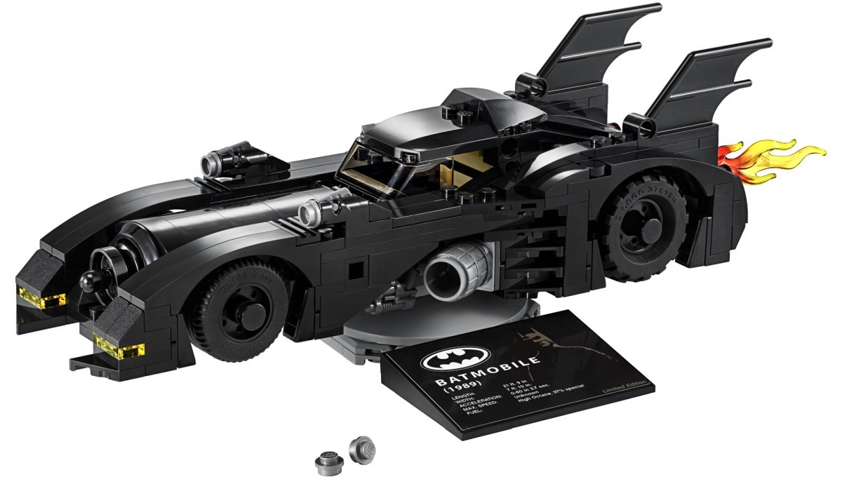 LEGO-Batman-1989-Batmobile-Limited-Editi