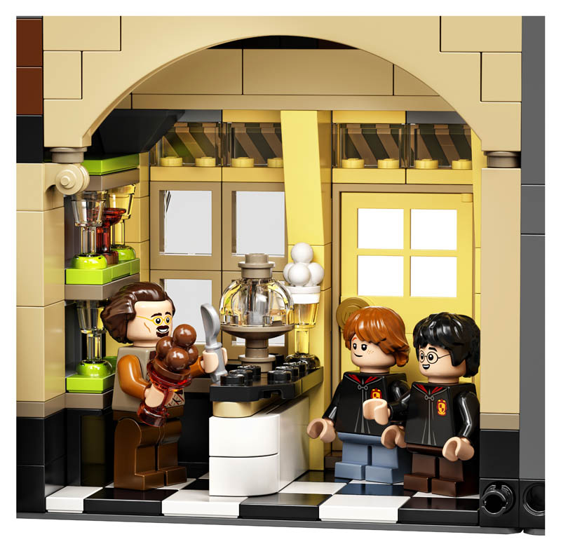 CW:HP) LEGO® Harry Potter 75978 Diagon Alley: the reveal