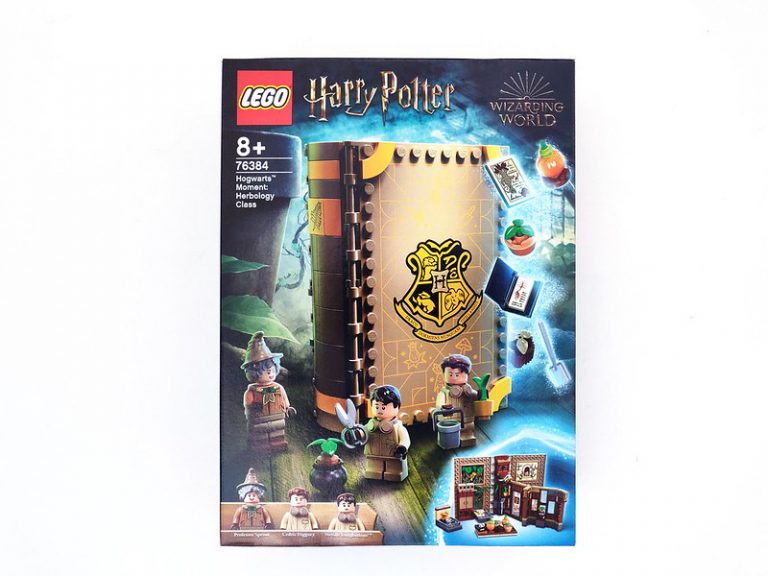 lego harry potter herbology classroom