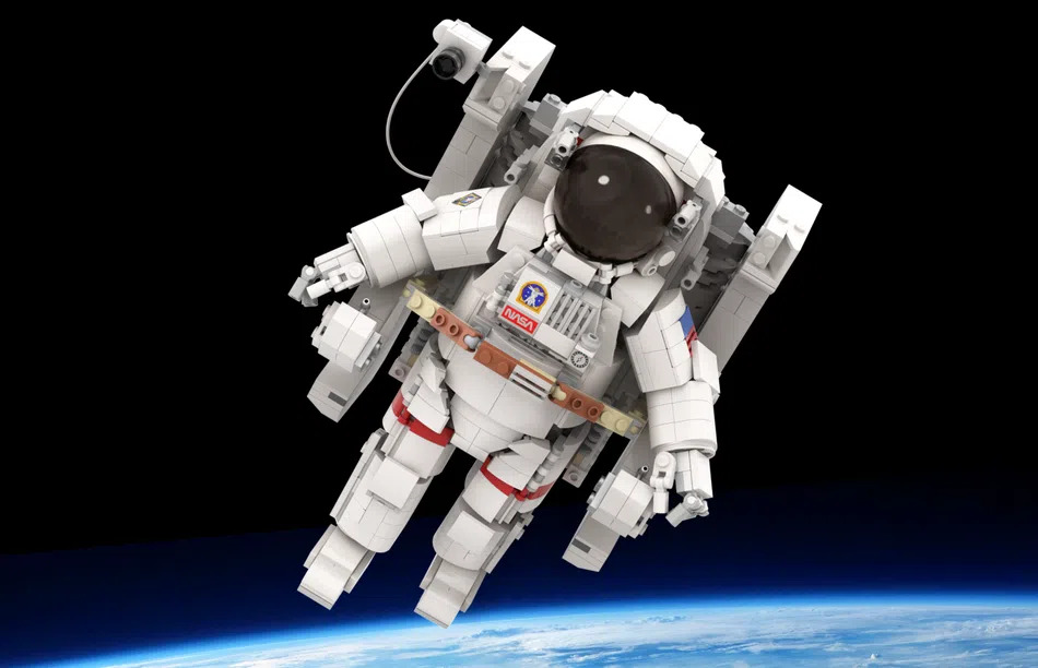 Slange fabrik Komprimere LEGO Ideas LEGO Astronaut Achieves 10,000 Supporters - The Brick Fan