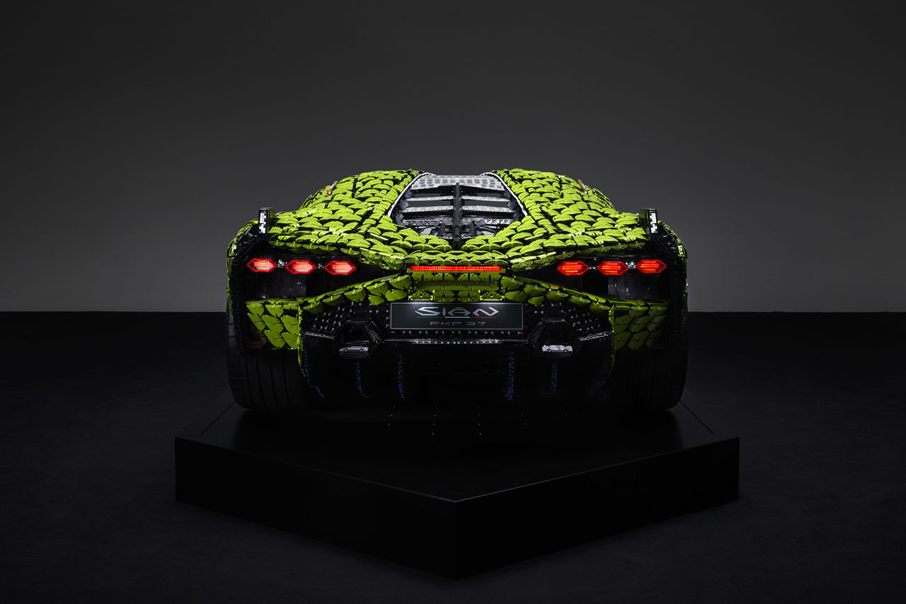 LEGO unveils life-size Lamborghini Sián FKP 37 built with over 400,000  pieces [News] - The Brothers Brick