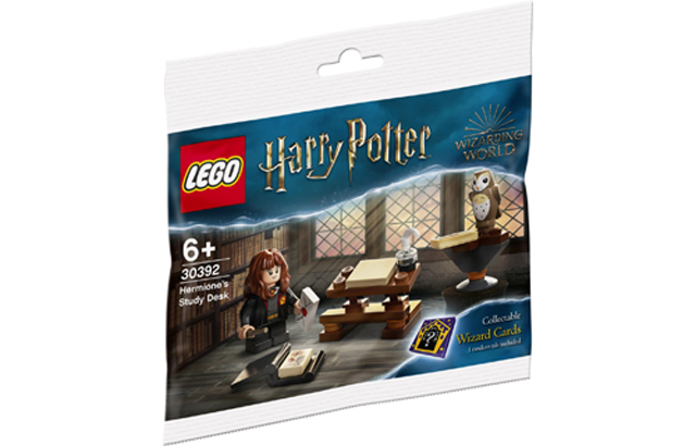 LEGO Harry Potter Hermione’s Study Desk (30392) Polybag Revealed