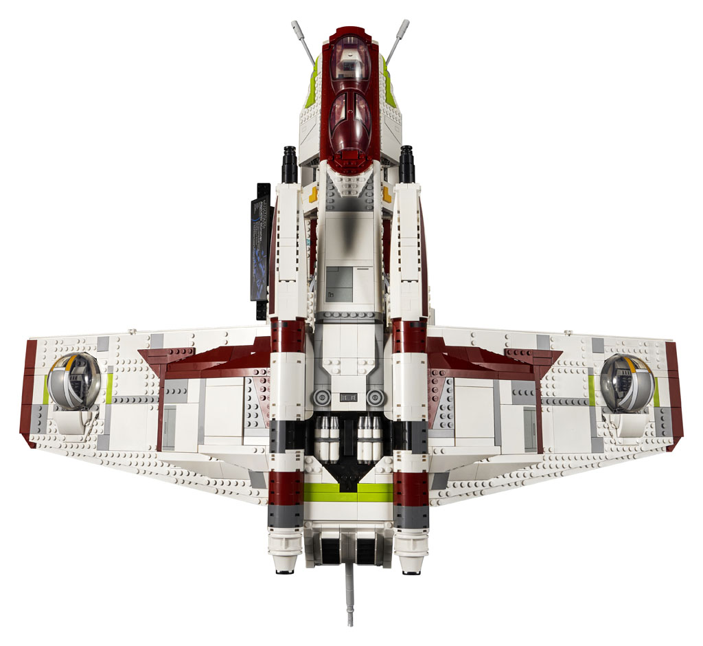 LEGO Star Wars UCS Republic Gunship (75309) Officially