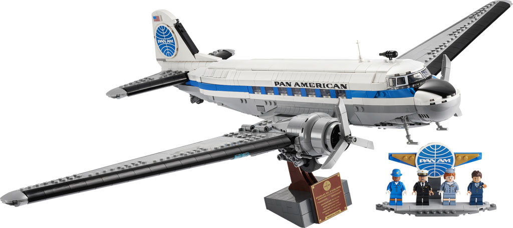 LEGO Icons Douglas DC%E2%80%913 PAN AM Airliner 11378 3